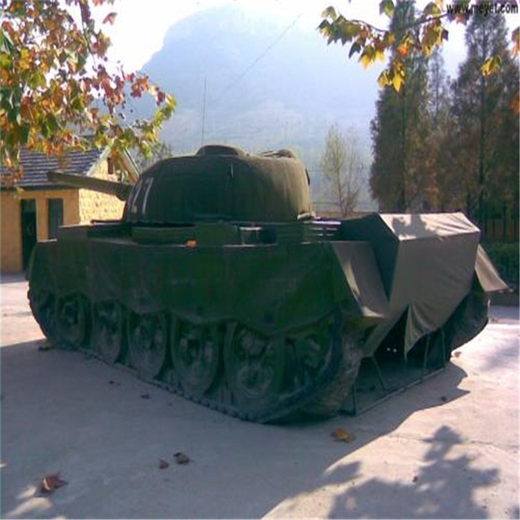 蒙山大型充气坦克